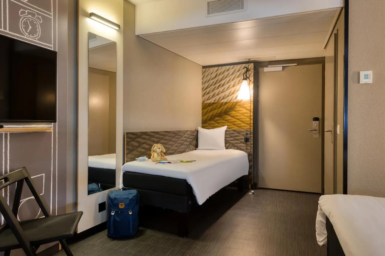 Ibis Zuerich City West 3*, Zurich Switzerland
