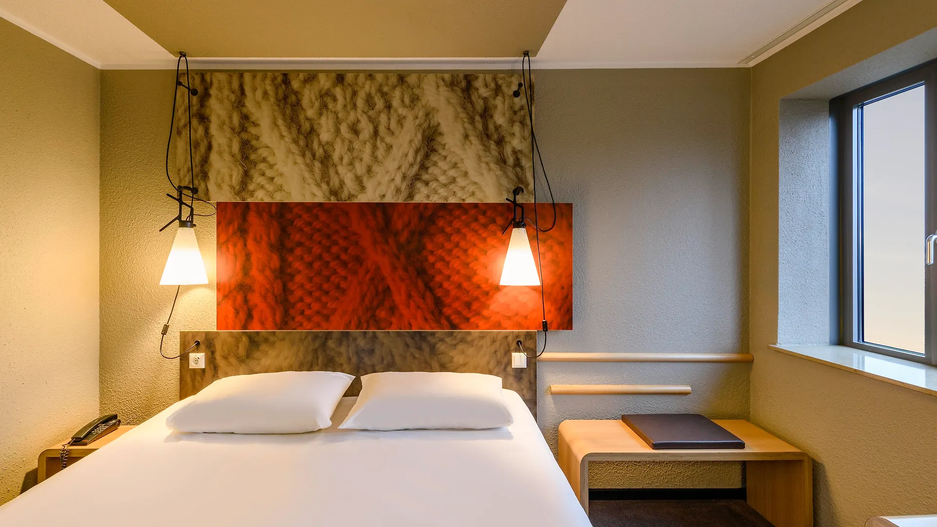 Ibis Zuerich City West 3*, Zurich