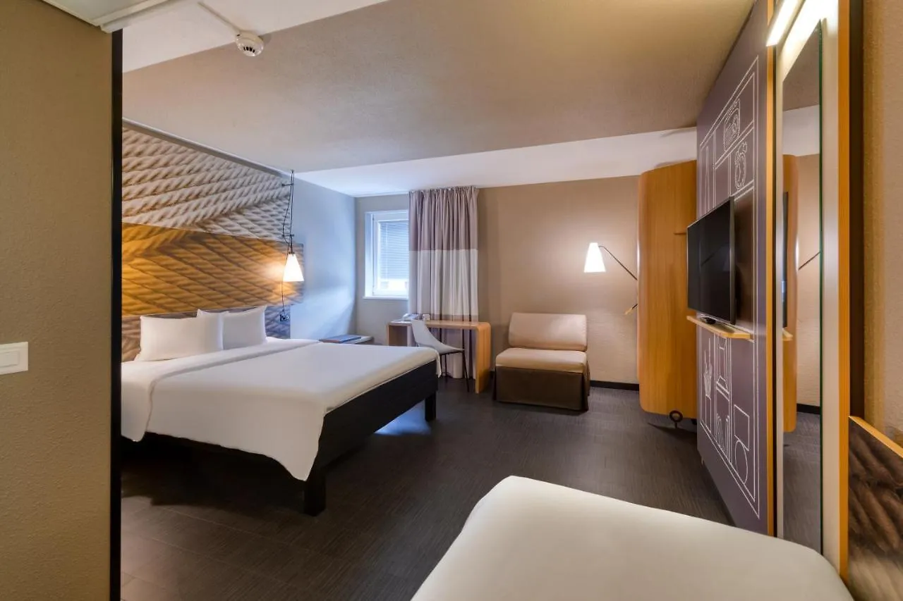 Отель Ibis Zuerich City West 3*, Цюрих Швейцария